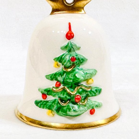Goebel1984 Annual Xmas Bell Ornament Christmas Tree - W. Germany - Picture 2 of 5